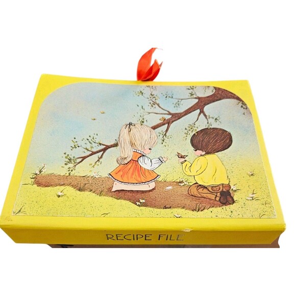 Vintage Recipe Book File Folder Stylecraft Yellow Cute - Picture 1 of 10